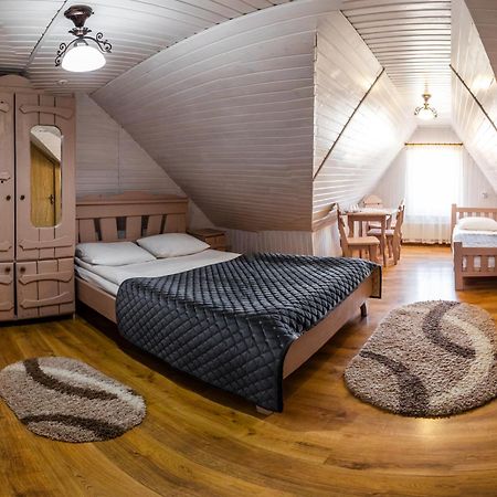 Villa Anet Palyanytsya Ngoại thất bức ảnh