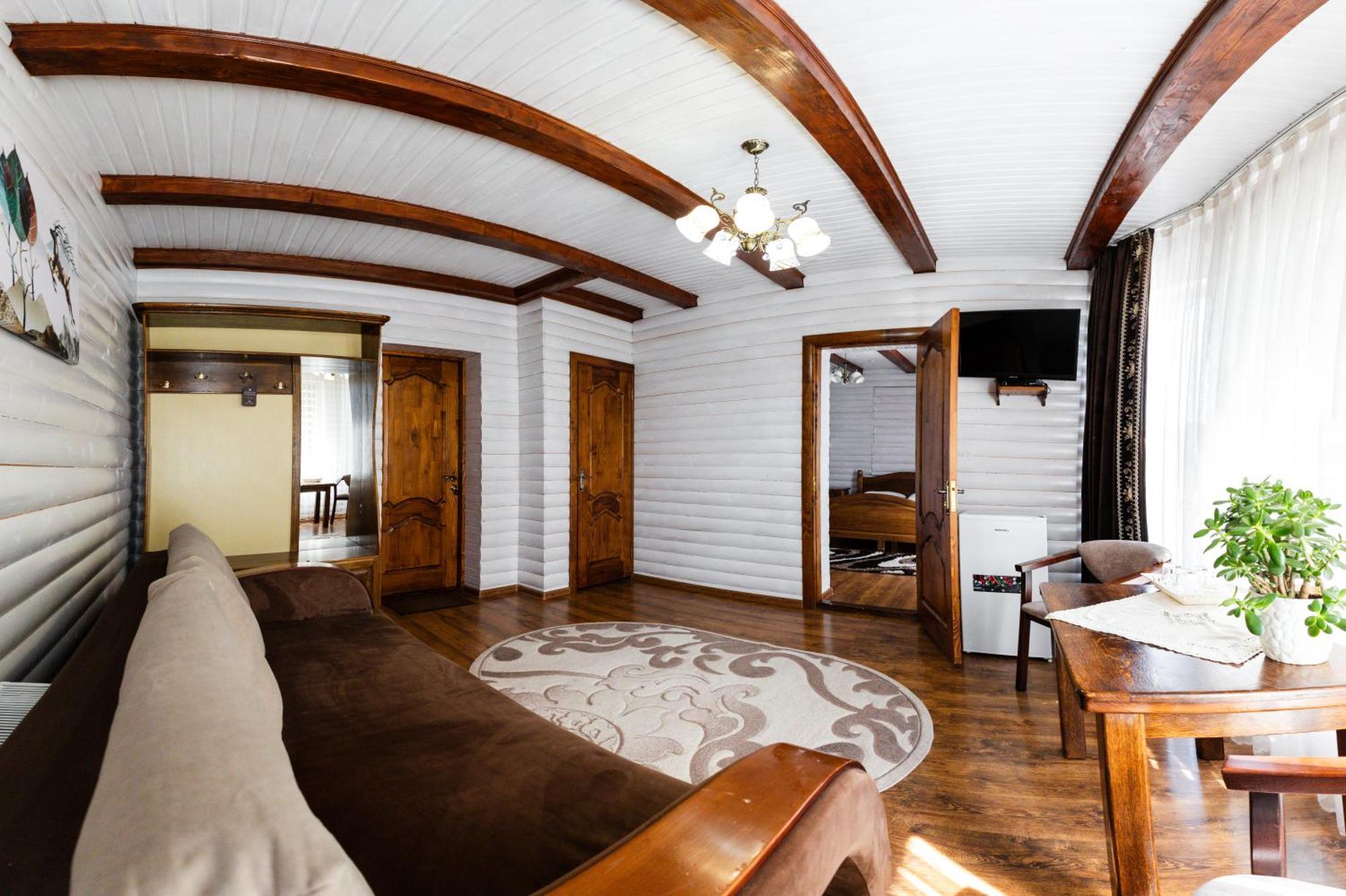 Villa Anet Palyanytsya Ngoại thất bức ảnh