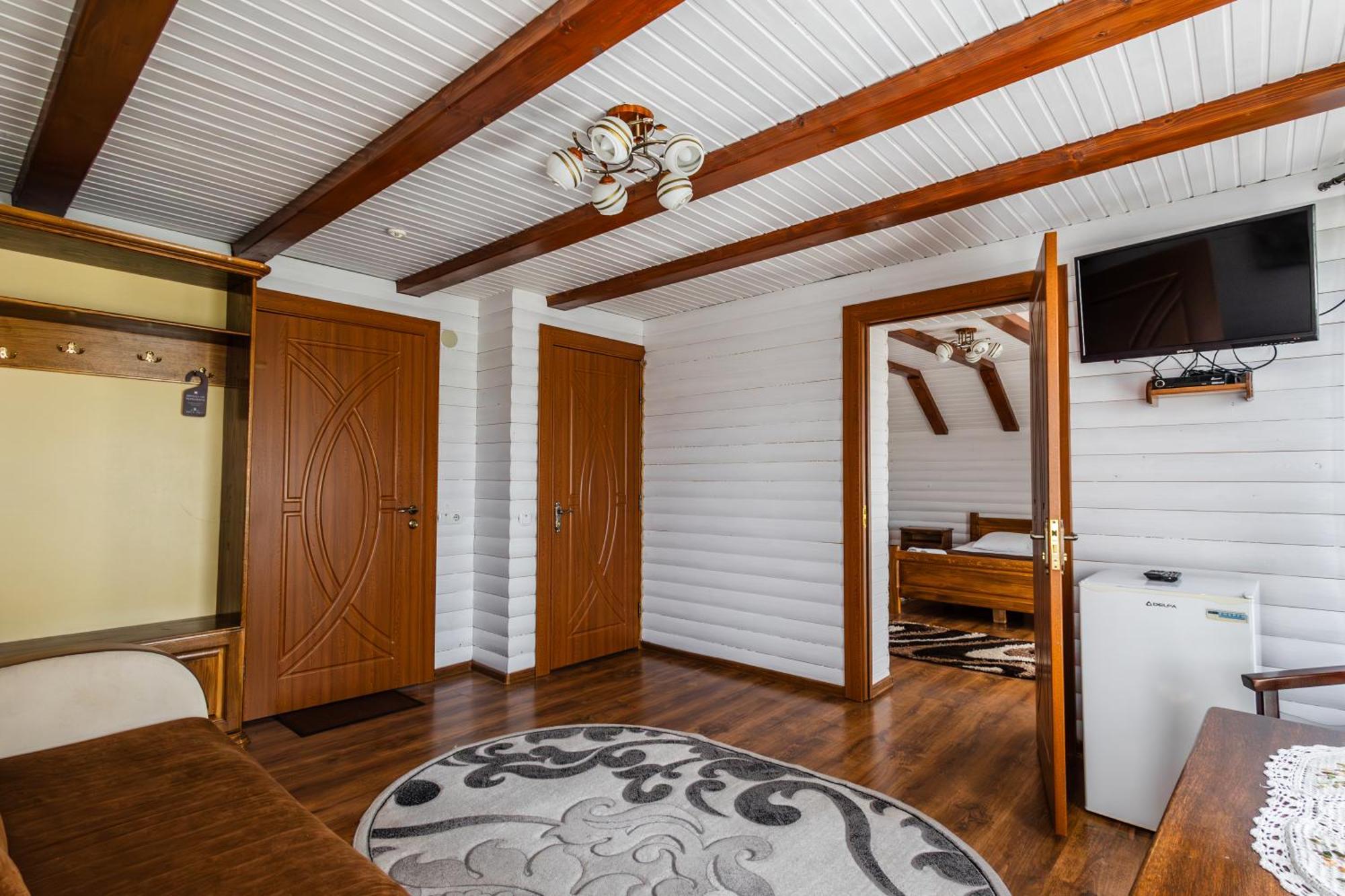 Villa Anet Palyanytsya Ngoại thất bức ảnh