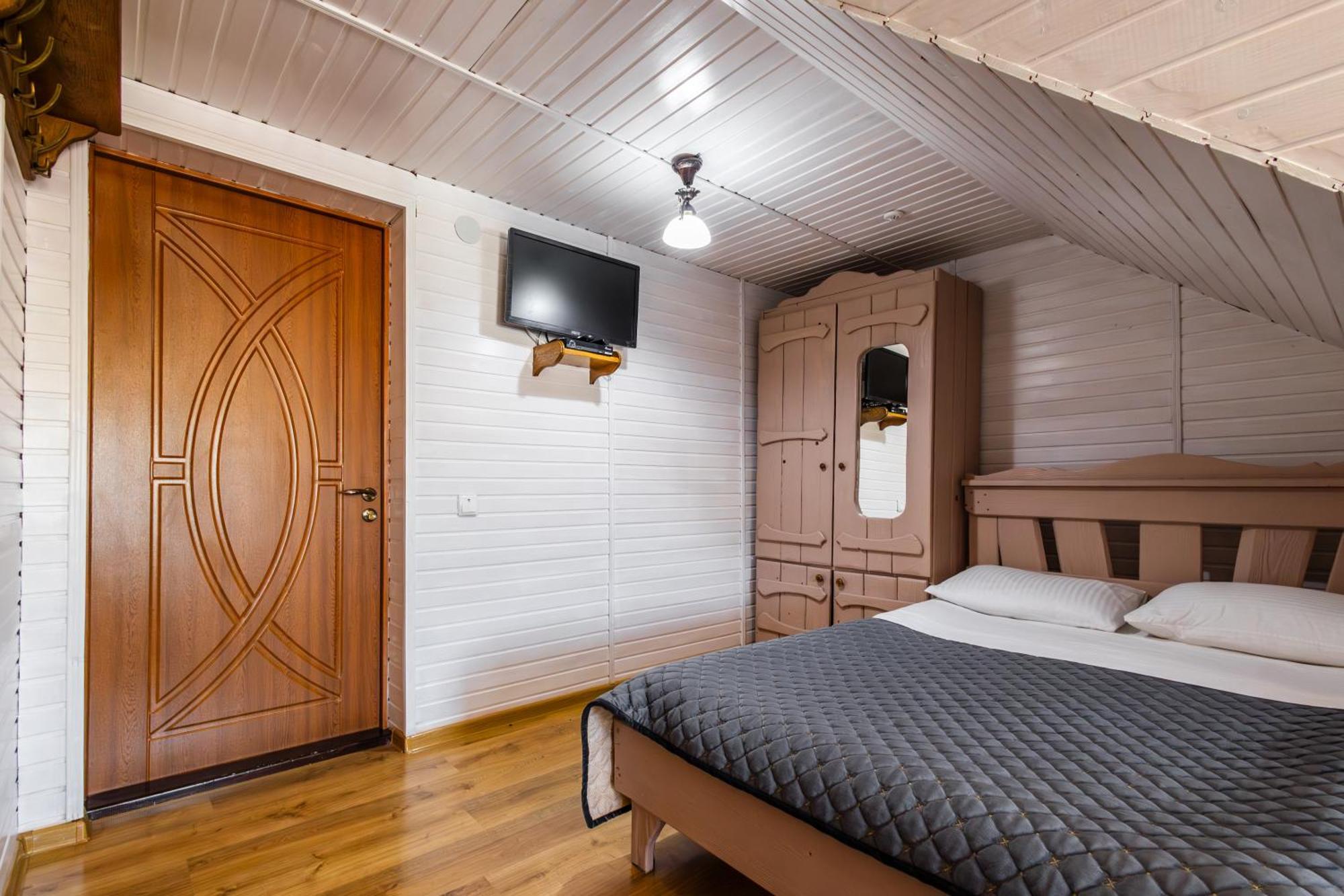 Villa Anet Palyanytsya Ngoại thất bức ảnh